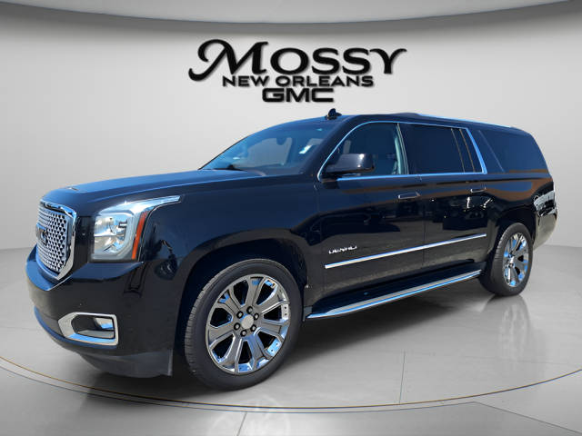 2016 GMC Yukon XL Denali RWD photo