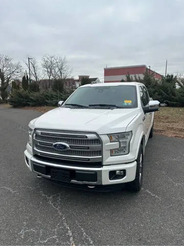 2015 Ford F-150 Platinum 4WD photo