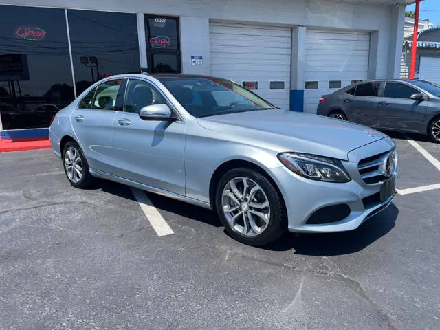 2016 Mercedes-Benz C-Class C 300 AWD photo