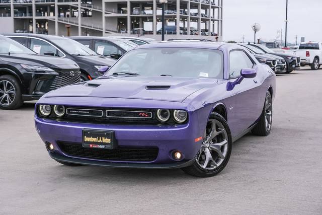 2016 Dodge Challenger R/T Plus RWD photo