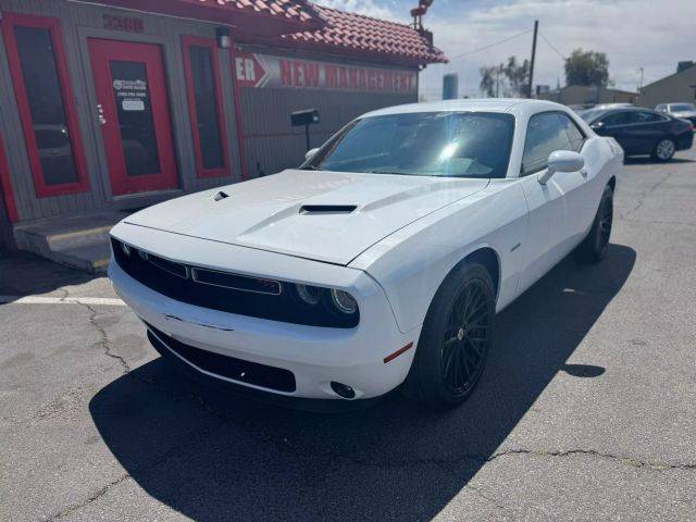 2015 Dodge Challenger R/T RWD photo
