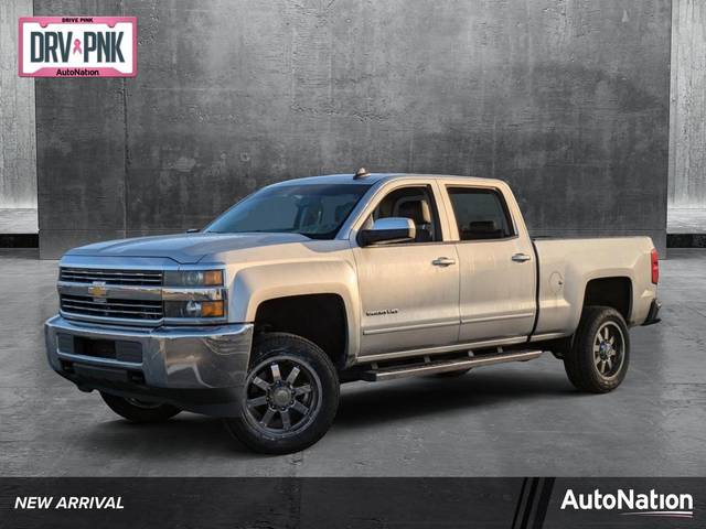 2015 Chevrolet Silverado 2500HD LT RWD photo