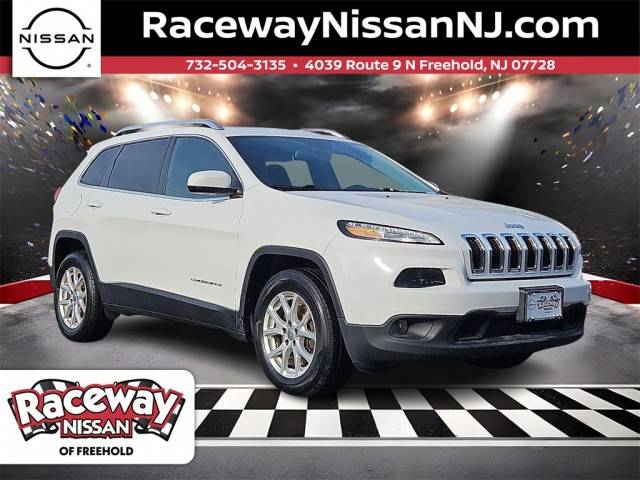 2016 Jeep Cherokee Latitude 4WD photo
