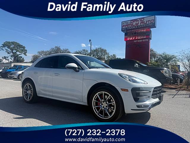 2016 Porsche Macan Turbo AWD photo