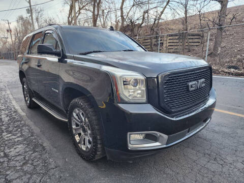 2016 GMC Yukon SLT 4WD photo
