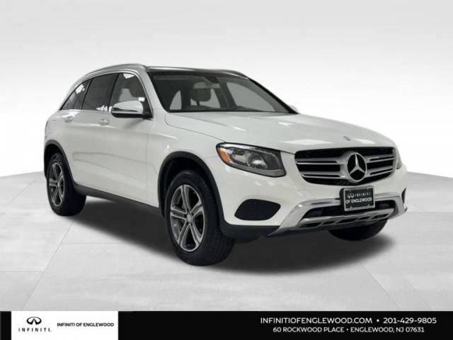 2016 Mercedes-Benz GLC-Class GLC 300 AWD photo