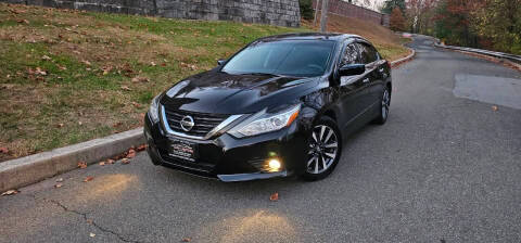 2016 Nissan Altima 2.5 SV FWD photo