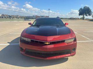 2015 Chevrolet Camaro LT RWD photo
