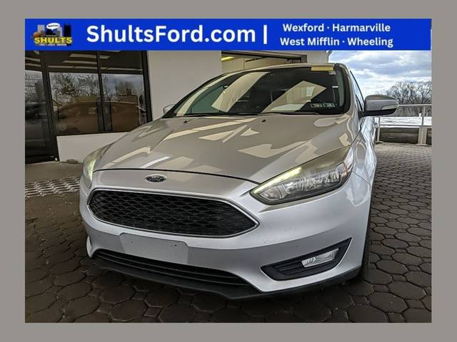 2016 Ford Focus SE FWD photo