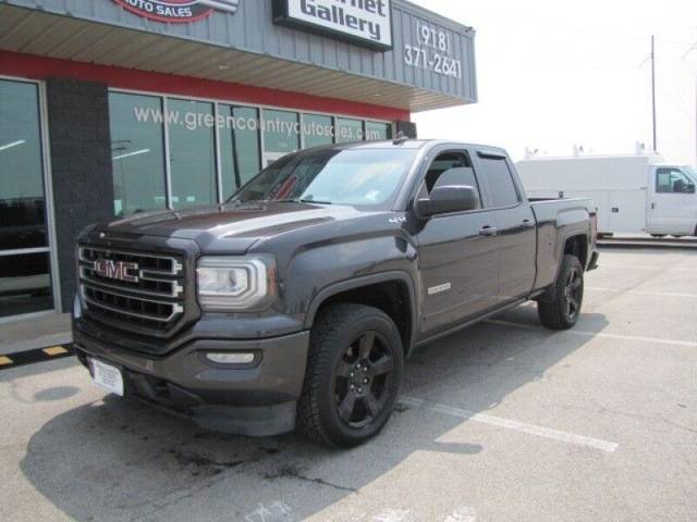 2016 GMC Sierra 1500  4WD photo