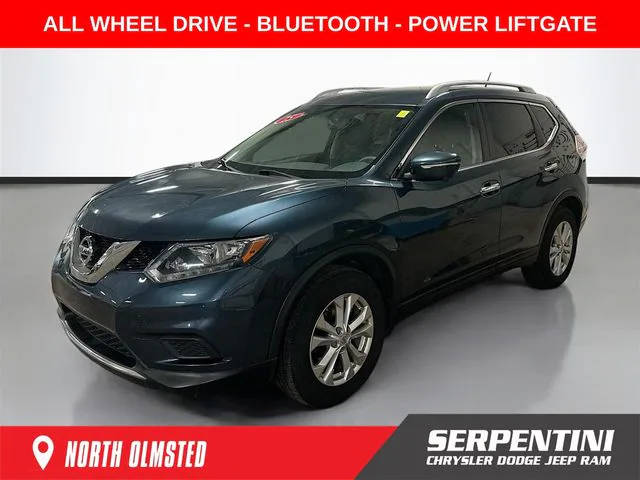 2015 Nissan Rogue SV AWD photo