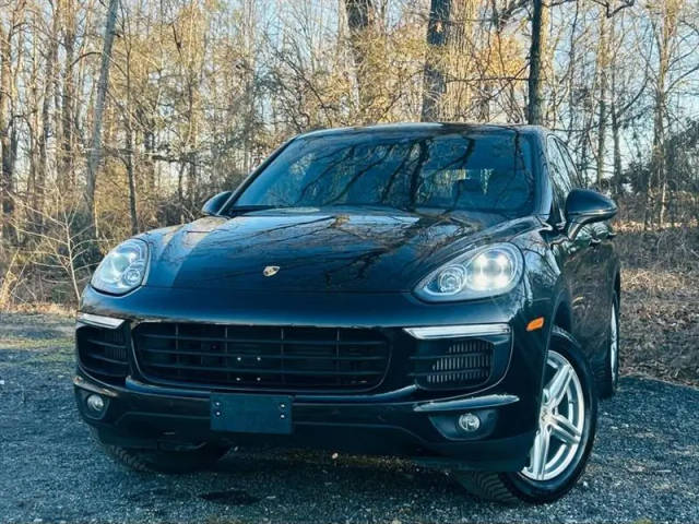 2016 Porsche Cayenne S AWD photo