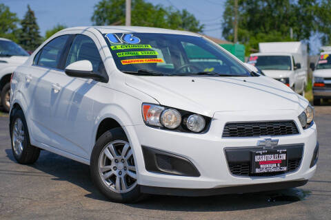 2016 Chevrolet Sonic LT FWD photo