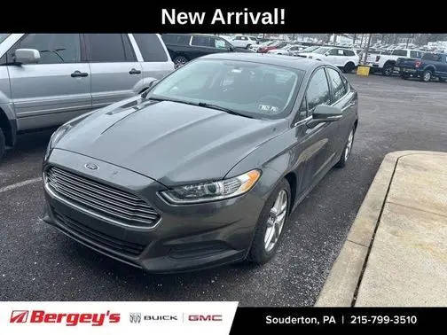 2016 Ford Fusion SE FWD photo