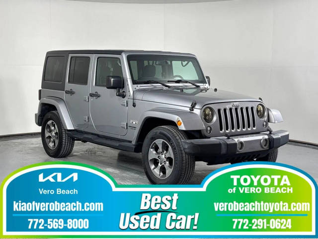 2016 Jeep Wrangler Unlimited Sahara 4WD photo