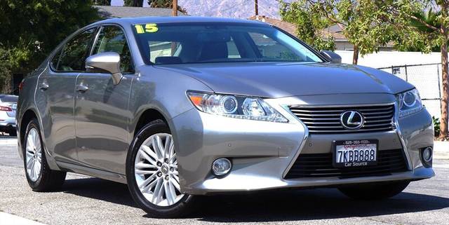 2015 Lexus ES FWD photo