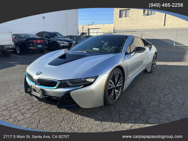 2016 BMW i8  AWD photo