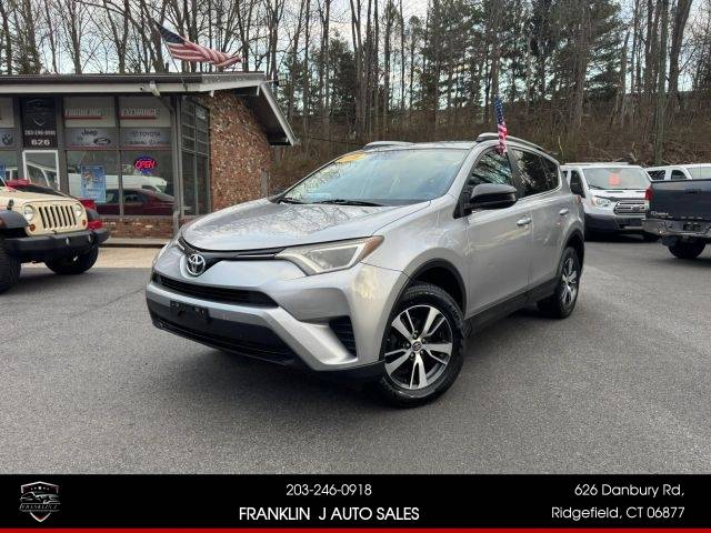 2016 Toyota RAV4 LE AWD photo