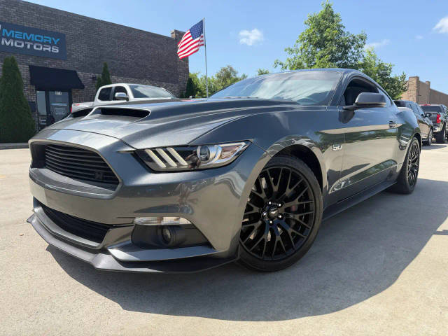 2016 Ford Mustang GT Premium RWD photo