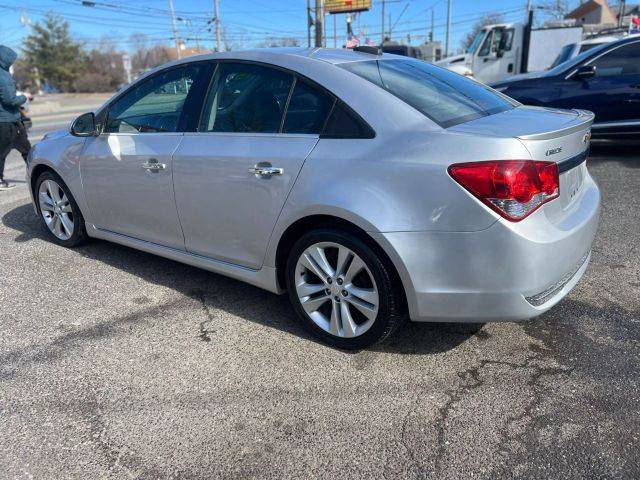 2015 Chevrolet Cruze LTZ FWD photo