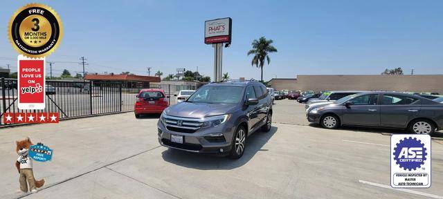 2016 Honda Pilot Touring AWD photo