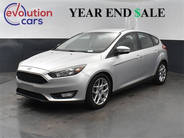 2015 Ford Focus SE FWD photo