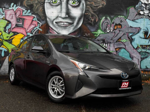 2016 Toyota Prius Two FWD photo