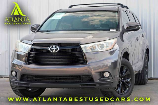 2016 Toyota Highlander LE Plus FWD photo