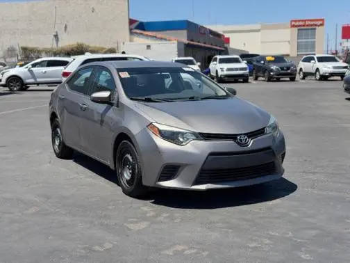 2015 Toyota Corolla LE FWD photo