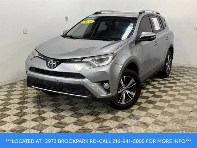 2016 Toyota RAV4 XLE AWD photo