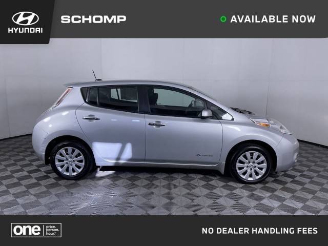 2016 Nissan Leaf S FWD photo