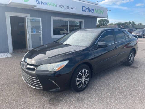 2016 Toyota Camry LE FWD photo