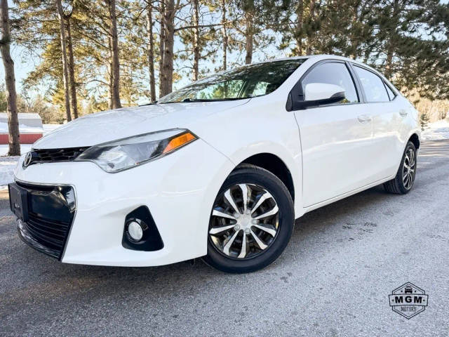 2016 Toyota Corolla S FWD photo