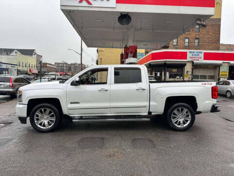 2016 Chevrolet Silverado 1500 High Country 4WD photo