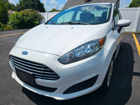 2016 Ford Fiesta S FWD photo