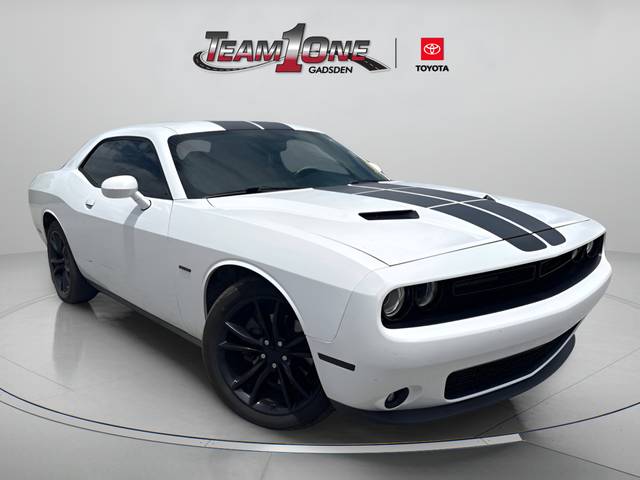 2016 Dodge Challenger R/T Plus RWD photo