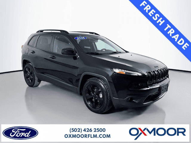 2016 Jeep Cherokee Latitude FWD photo