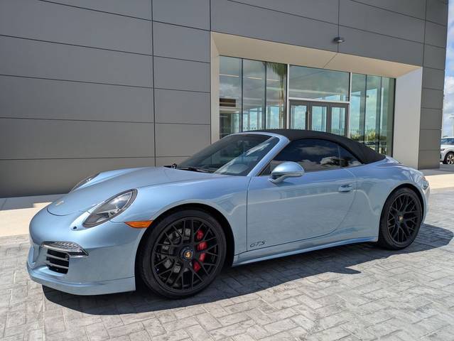 2016 Porsche 911 Carrera GTS RWD photo