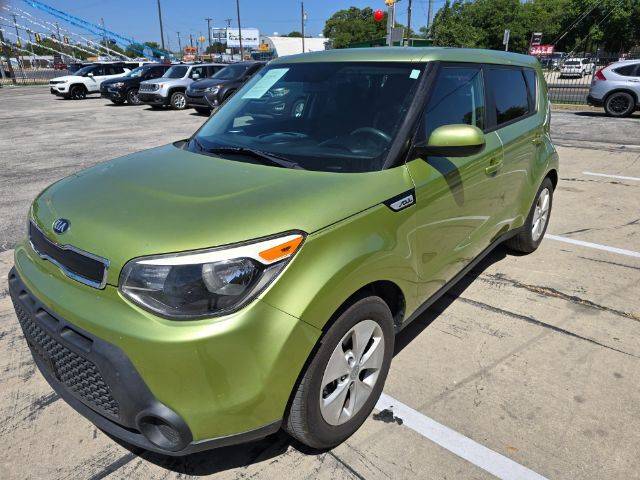 2016 Kia Soul Base FWD photo