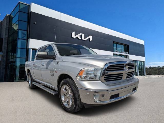 2016 Ram 1500 Big Horn RWD photo