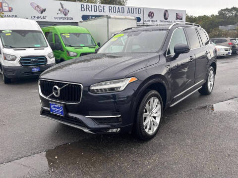 2016 Volvo XC90 T6 Momentum AWD photo