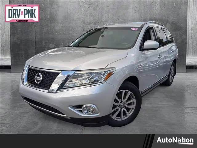 2016 Nissan Pathfinder SL FWD photo
