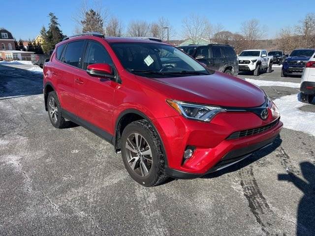 2016 Toyota RAV4 XLE AWD photo