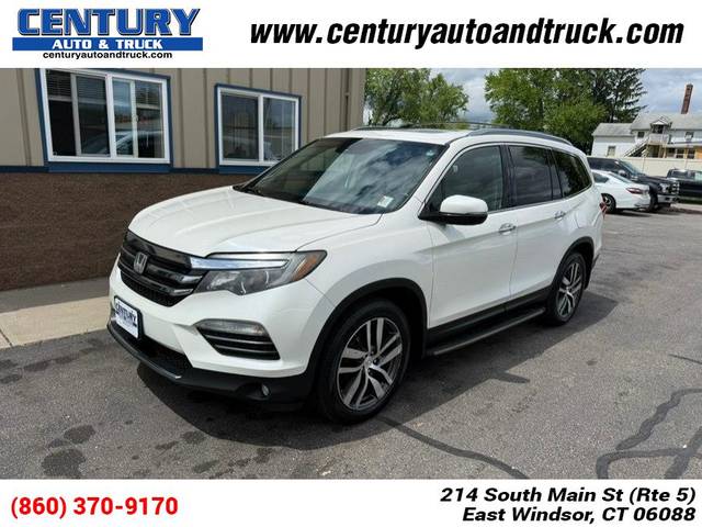2016 Honda Pilot Touring AWD photo