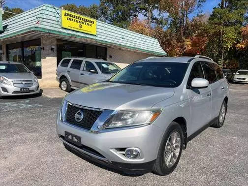 2015 Nissan Pathfinder SV 4WD photo