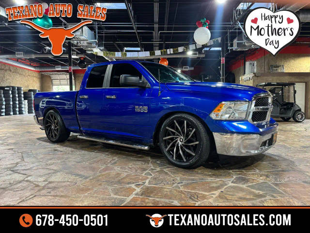 2015 Ram 1500 SLT RWD photo