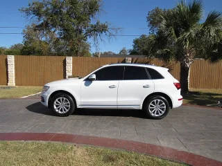 2016 Audi Q5 Premium Plus AWD photo