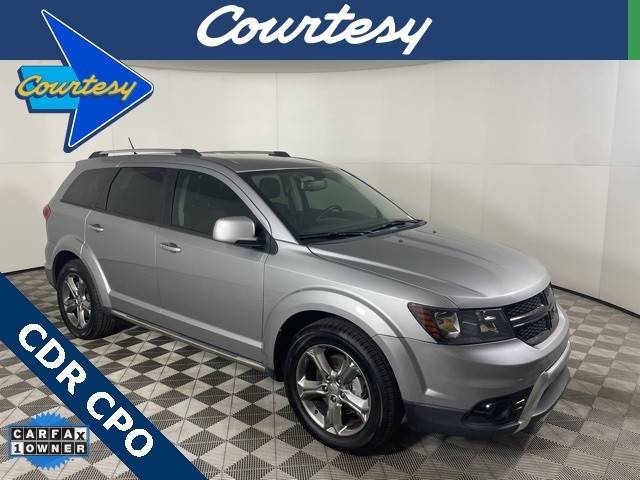 2016 Dodge Journey Crossroad Plus FWD photo