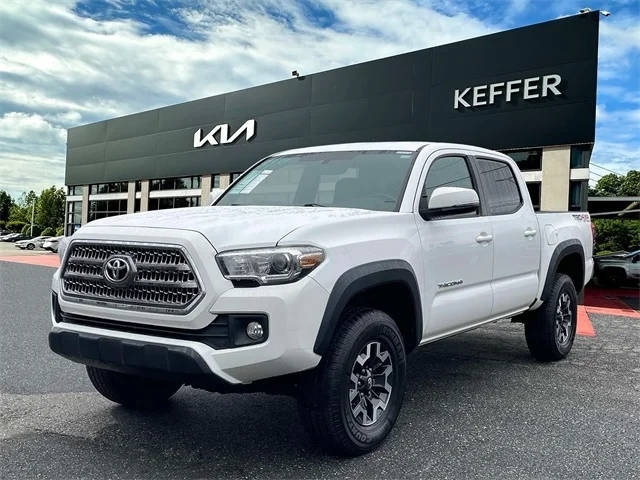 2016 Toyota Tacoma TRD Off Road 4WD photo