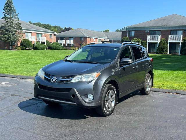 2015 Toyota RAV4 XLE AWD photo